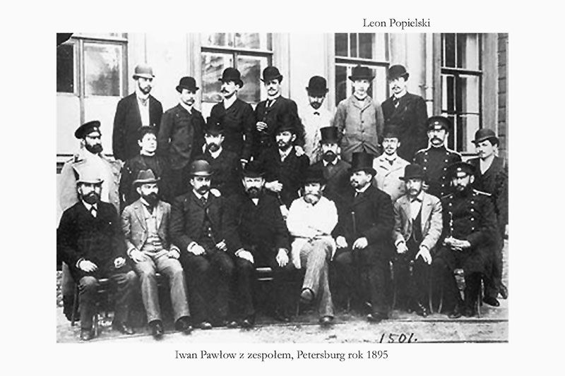 Fig.2 Leon Popileski (first in 3d row from right), I. Pavlov with colleagues, 1895.